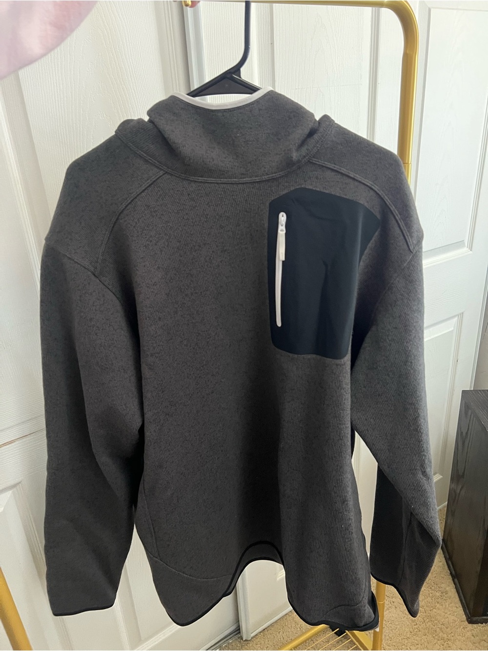 Arc'teryx Men's Charcoal Crewneck Sweater with Black Zip Pocket